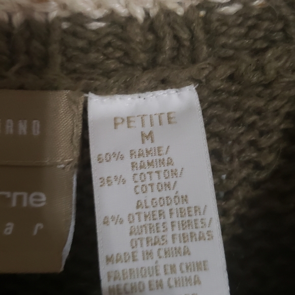 Liz Claiborne petite Snowflake deer sweater medium - Picture 4 of 6